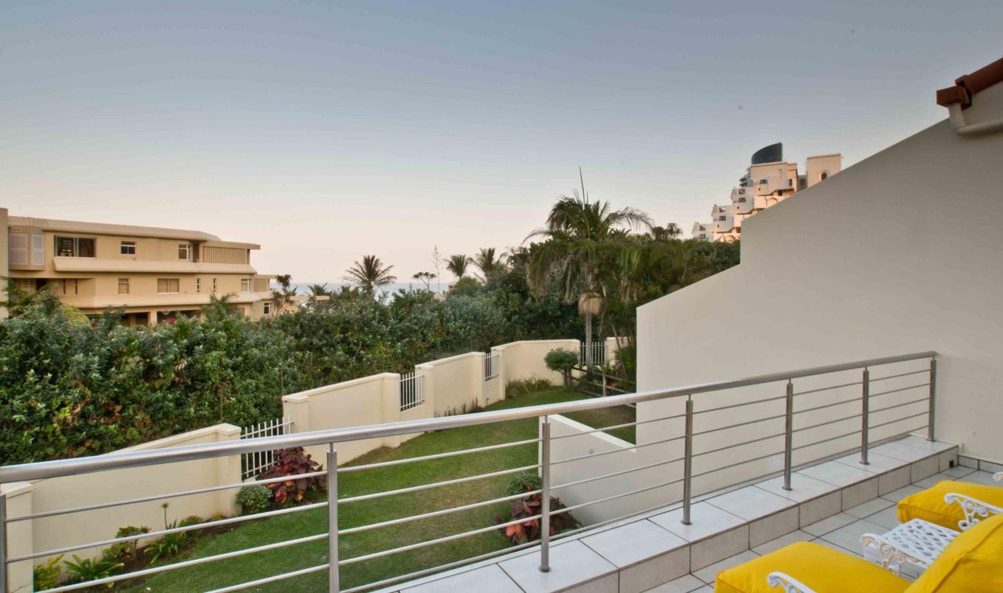 D3 Sea Lodge - By Stay In Umhlanga Durban Extérieur photo